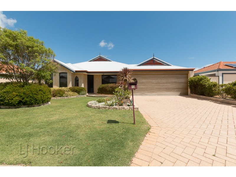 12 Freeling Road, Port Kennedy WA 6172