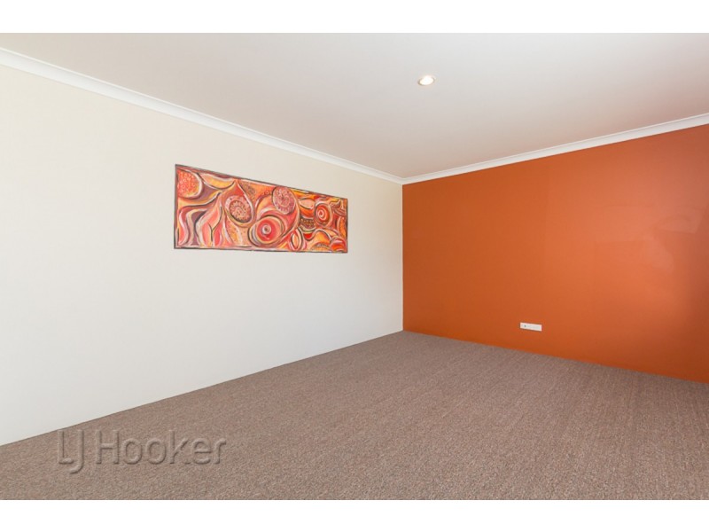 12 Freeling Road, Port Kennedy WA 6172