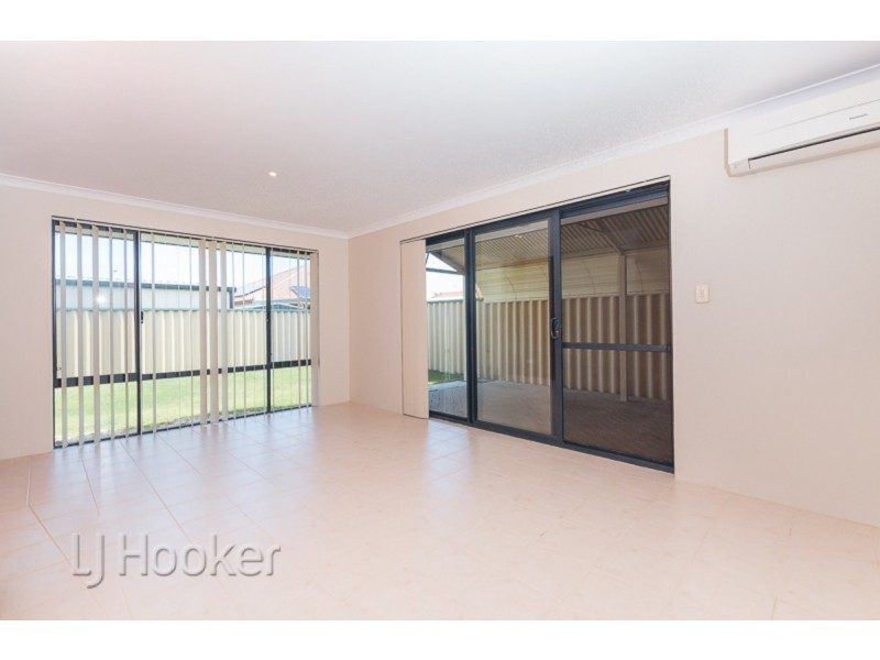 12 Freeling Road, Port Kennedy WA 6172