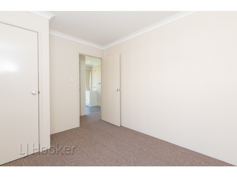 12 Freeling Road, Port Kennedy WA 6172