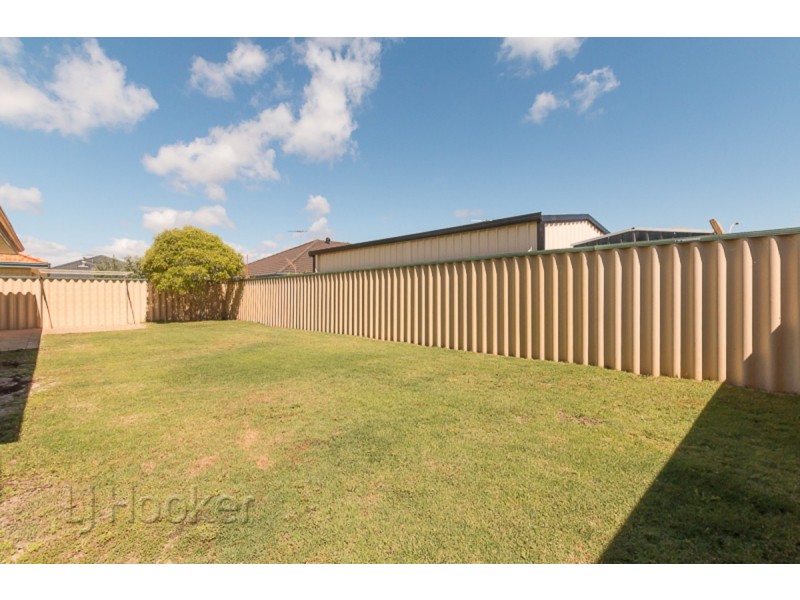 12 Freeling Road, Port Kennedy WA 6172