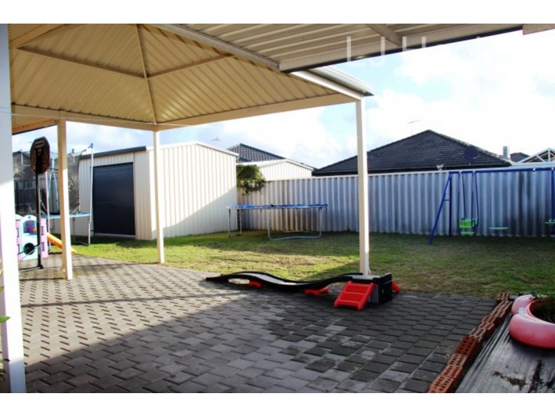 14 Maroubra Parade, Secret Harbour WA 6173