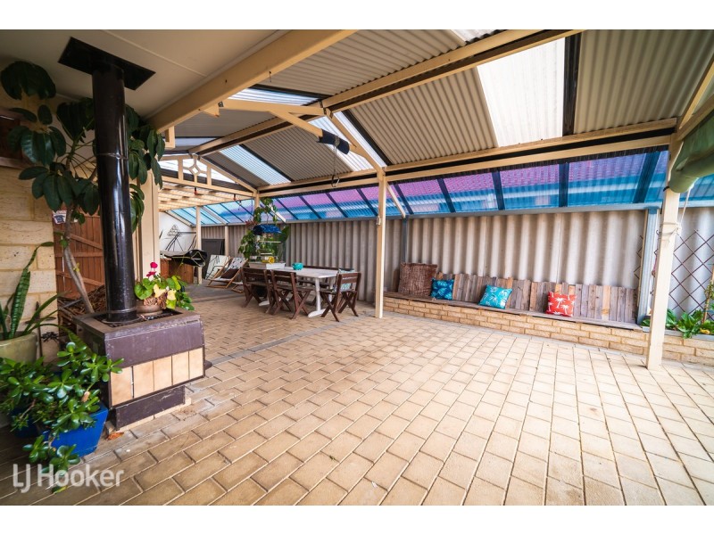 63 Fairview Drive, Waikiki WA 6169