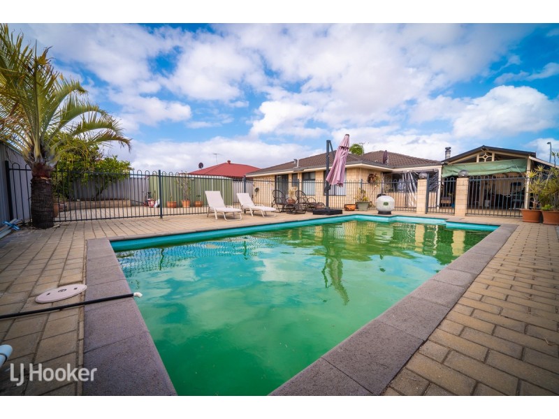 63 Fairview Drive, Waikiki WA 6169