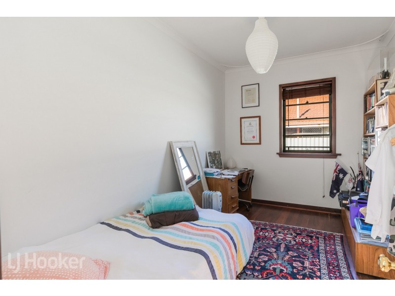 23 First Avenue, Shoalwater WA 6169