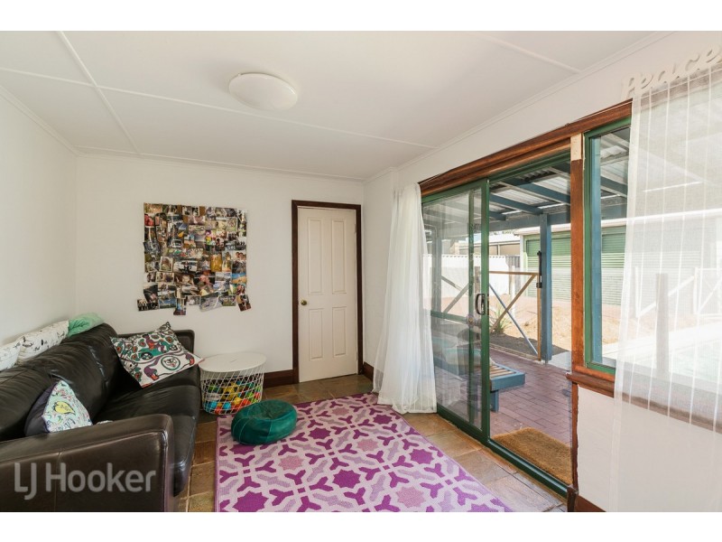 23 First Avenue, Shoalwater WA 6169
