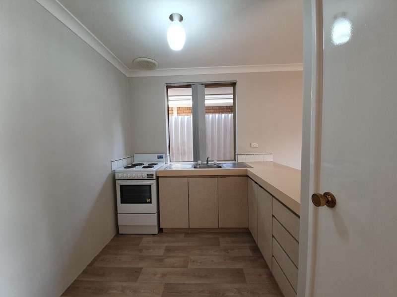 5/3 Sepia Court, Rockingham WA 6168