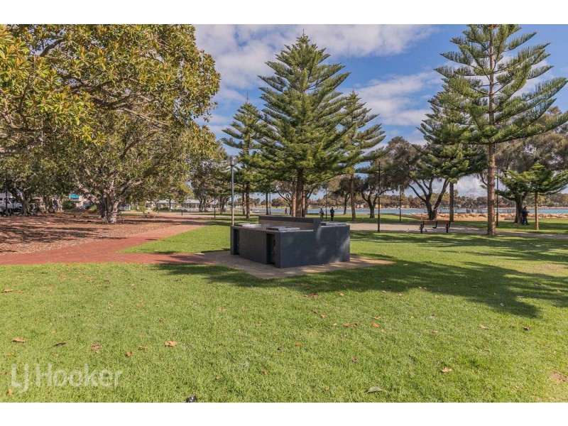 4/35-37 Sholl Street, Mandurah WA 6210