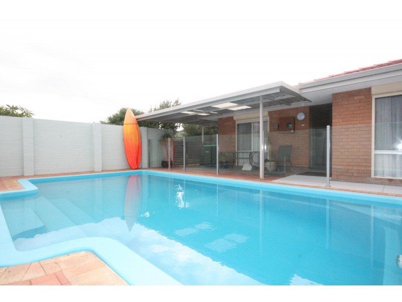 35 Fendam Street, Warnbro WA 6169