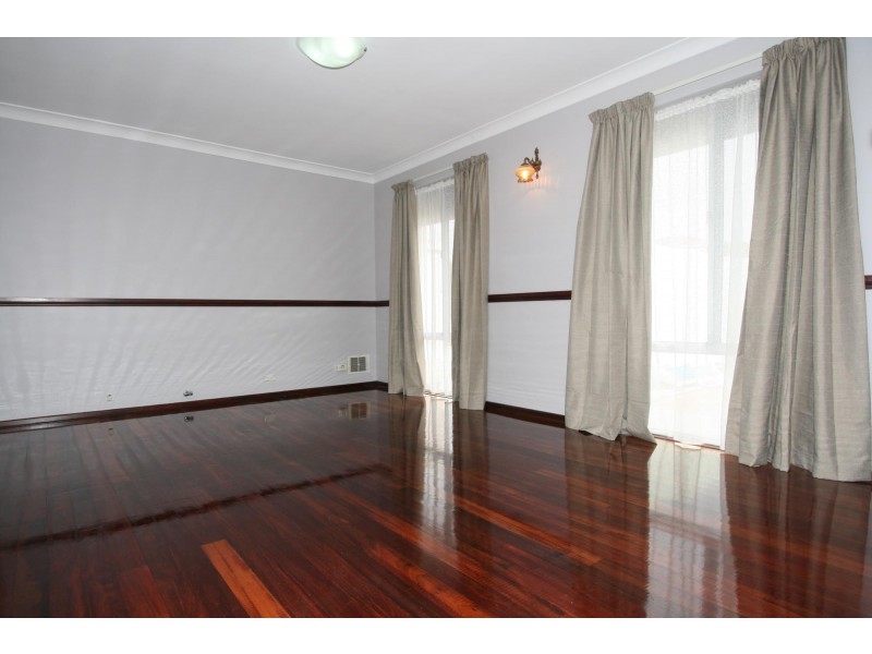 35 Fendam Street, Warnbro WA 6169