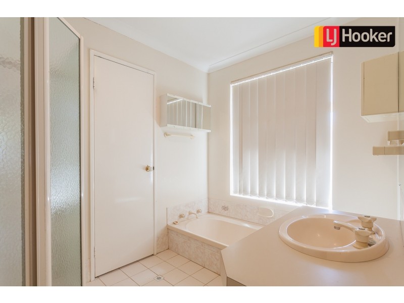 12 Jersey Way, Waikiki WA 6169