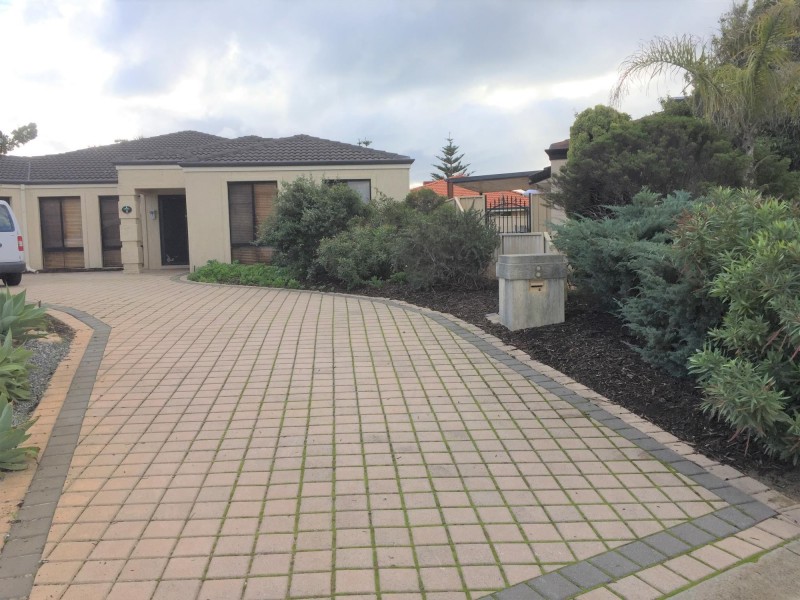 8 Anzio Court, Secret Harbour WA 6173