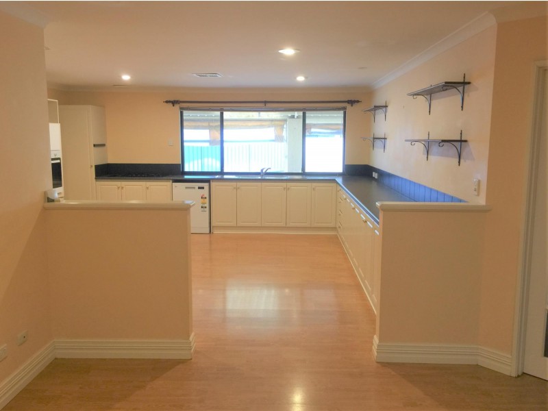 8 Anzio Court, Secret Harbour WA 6173