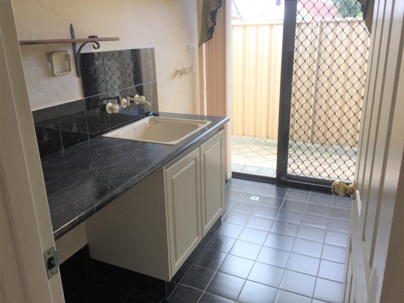 8 Anzio Court, Secret Harbour WA 6173