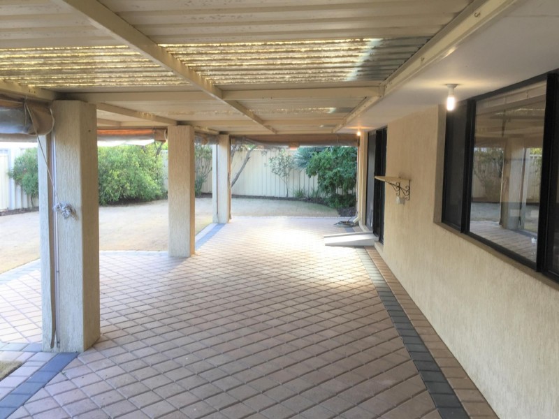 8 Anzio Court, Secret Harbour WA 6173