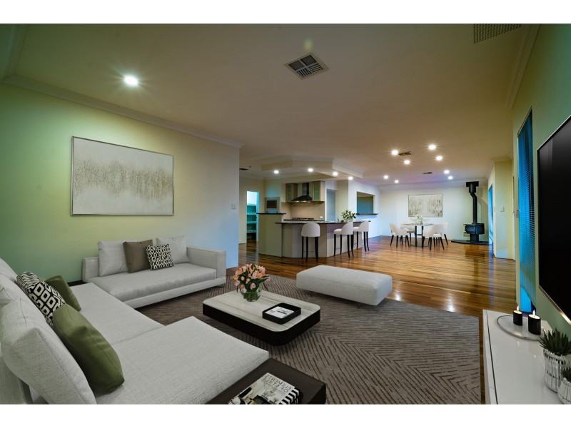 12 Merimbula Way, Secret Harbour WA 6173