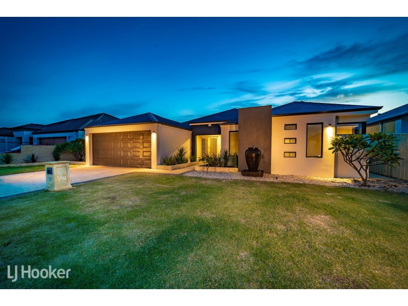 12 Merimbula Way, Secret Harbour WA 6173