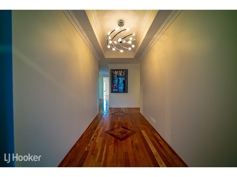 12 Merimbula Way, Secret Harbour WA 6173