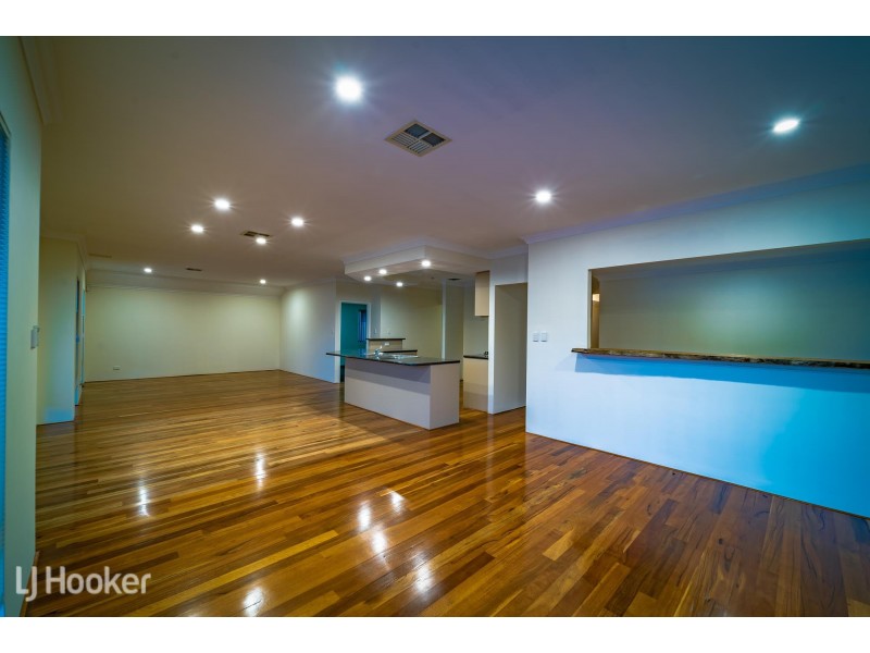 12 Merimbula Way, Secret Harbour WA 6173