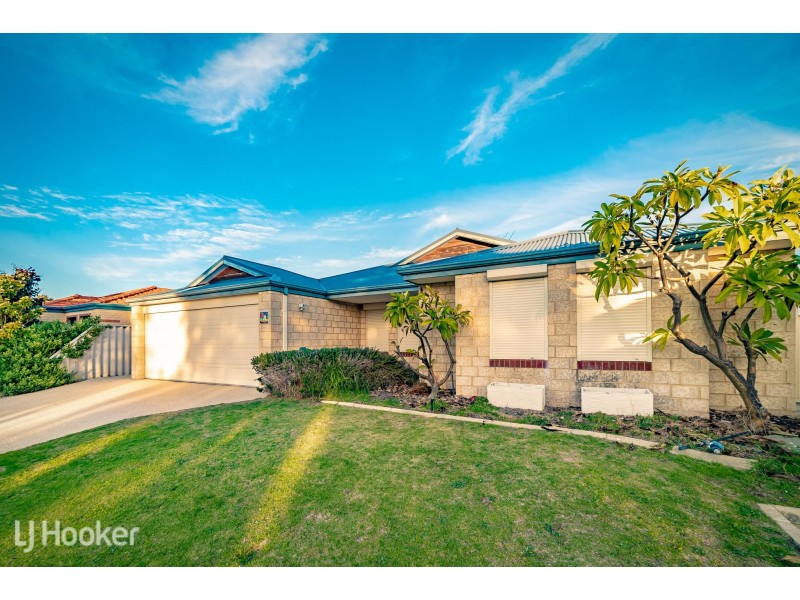 16 Cambernon Green, Port Kennedy WA 6172