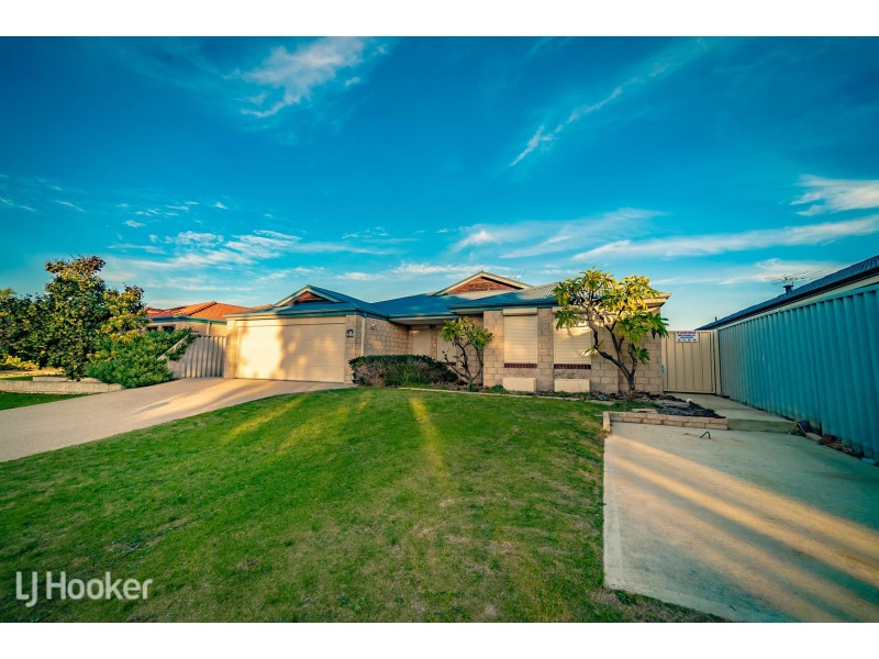 16 Cambernon Green, Port Kennedy WA 6172