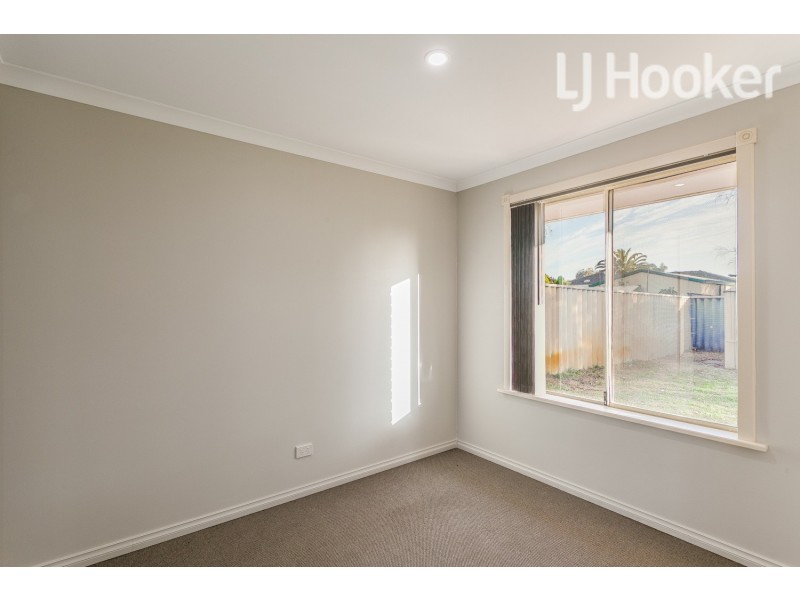 34 Elanora Drive, Cooloongup WA 6168