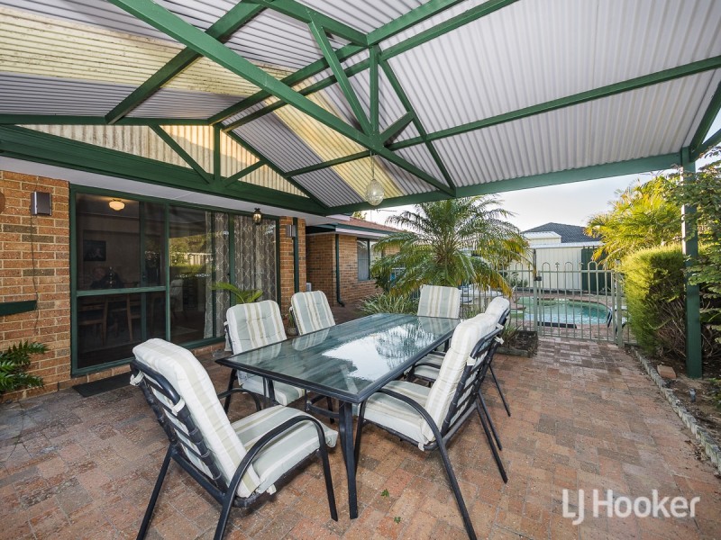 5 Balaka Gardens, Warnbro WA 6169