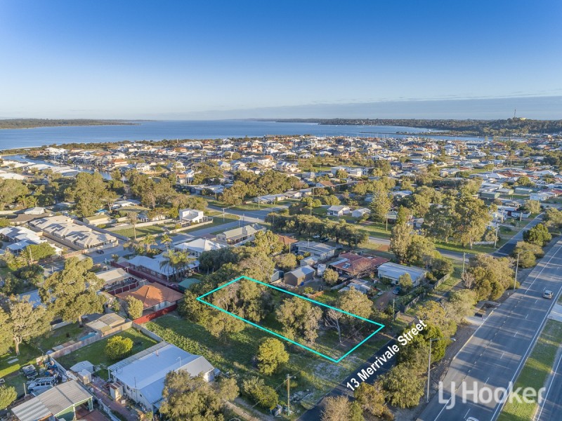 13 Merrivale Street, Wannanup WA 6210