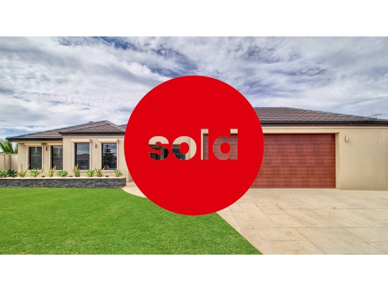 1 Abbeytown Circle, Waikiki WA 6169