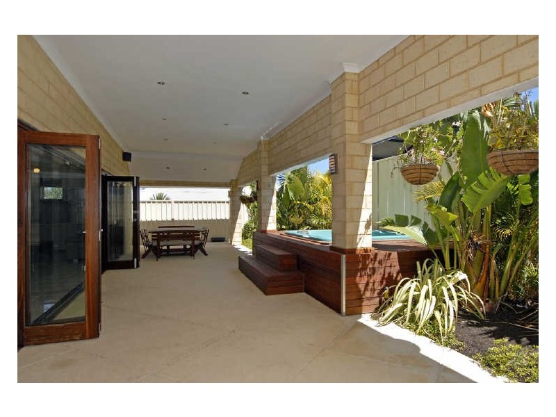 39 Liesham Crescent, Baldivis WA 6171