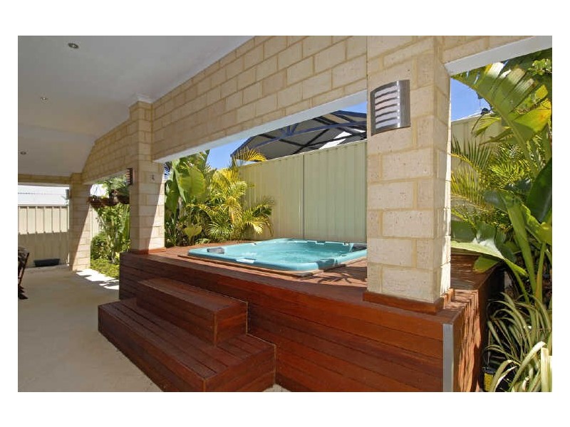 39 Liesham Crescent, Baldivis WA 6171