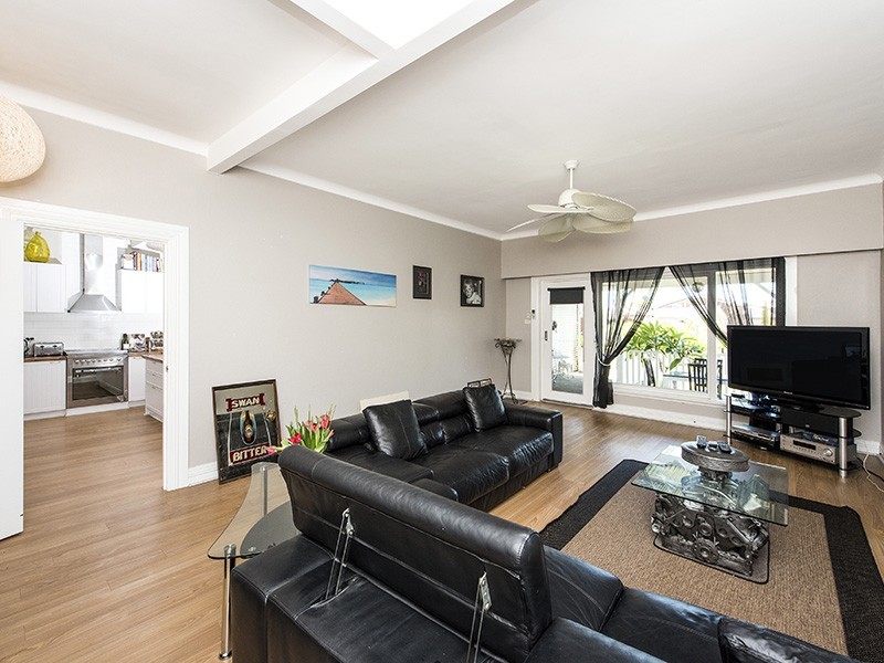 87 Harrison Street, Rockingham WA 6168