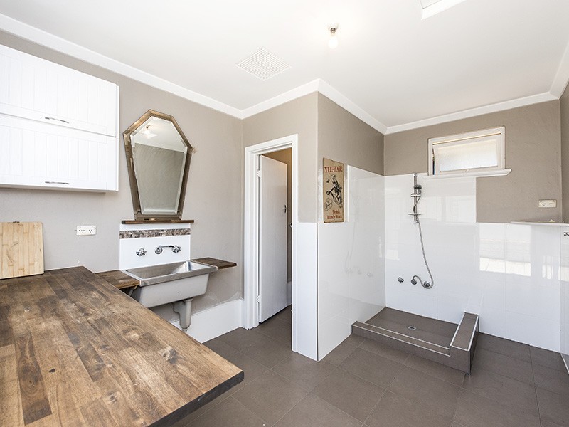 87 Harrison Street, Rockingham WA 6168