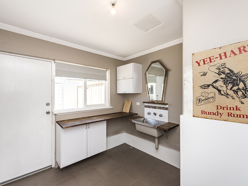 87 Harrison Street, Rockingham WA 6168