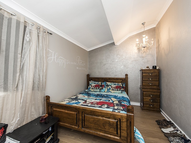 87 Harrison Street, Rockingham WA 6168