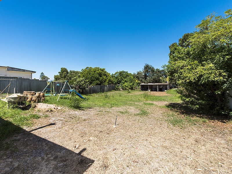 87 Harrison Street, Rockingham WA 6168