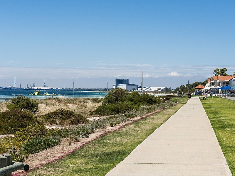 87 Harrison Street, Rockingham WA 6168