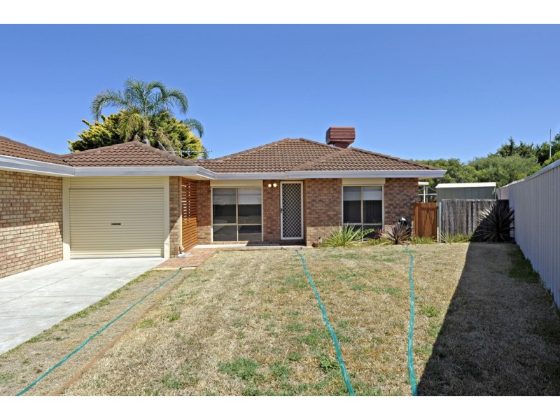 2/10 Meadow Court, Cooloongup WA 6168