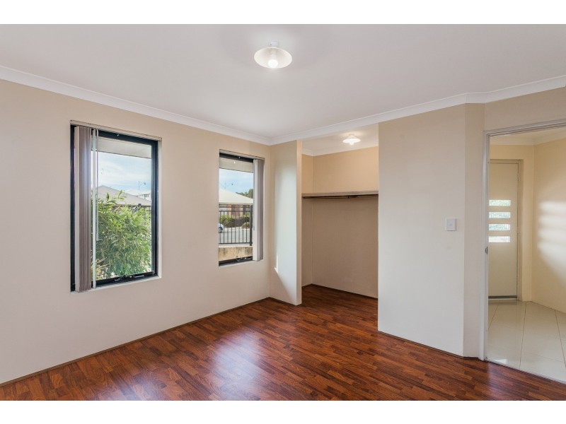 14 Cheney Loop, Secret Harbour WA 6173