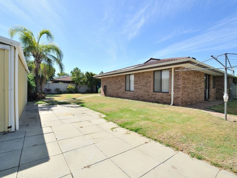 7 Kingsbridge Road, Warnbro WA 6169