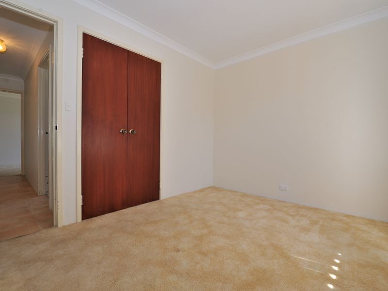 7 Kingsbridge Road, Warnbro WA 6169