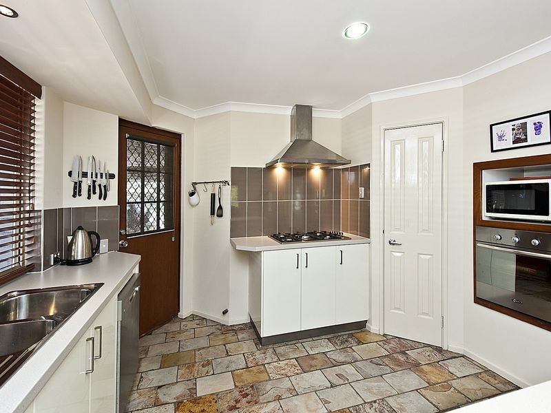 3 Caballo Court, Safety Bay WA 6169