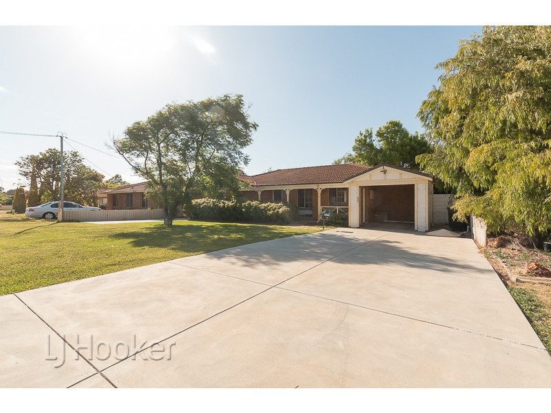 11 Jubilee Drive, Waikiki WA 6169