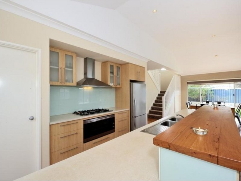 1 Margaret Road, Secret Harbour WA 6173