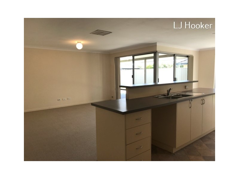 42 Kumarina Drive, Secret Harbour WA 6173