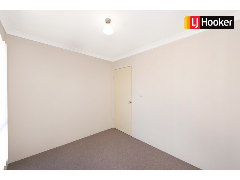 11 Pallarup Grove, Waikiki WA 6169