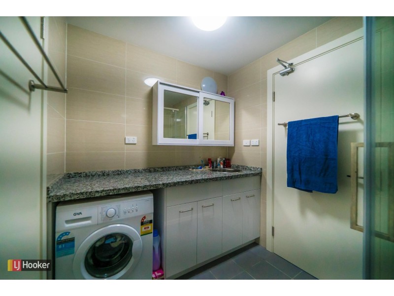 8/18 Thorpe Street, Rockingham WA 6168