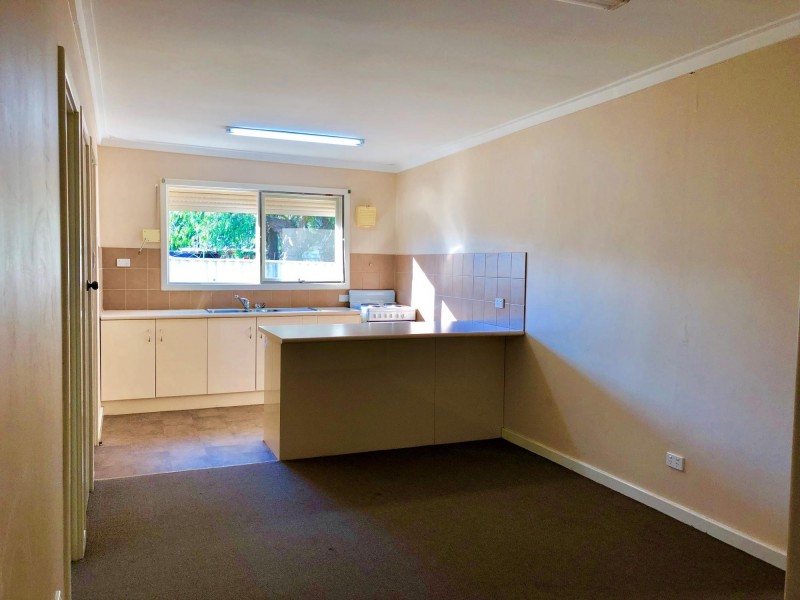 3 Crater Place, Rockingham WA 6168