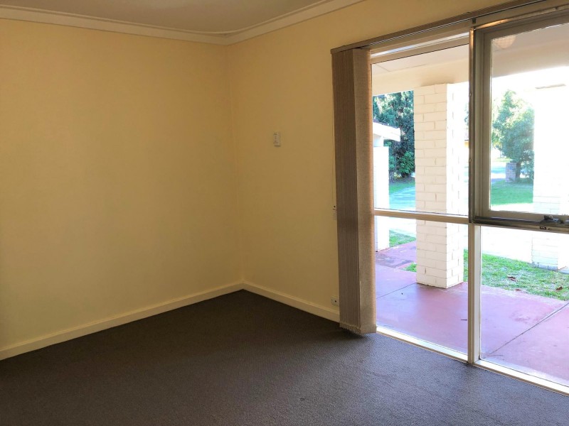 3 Crater Place, Rockingham WA 6168