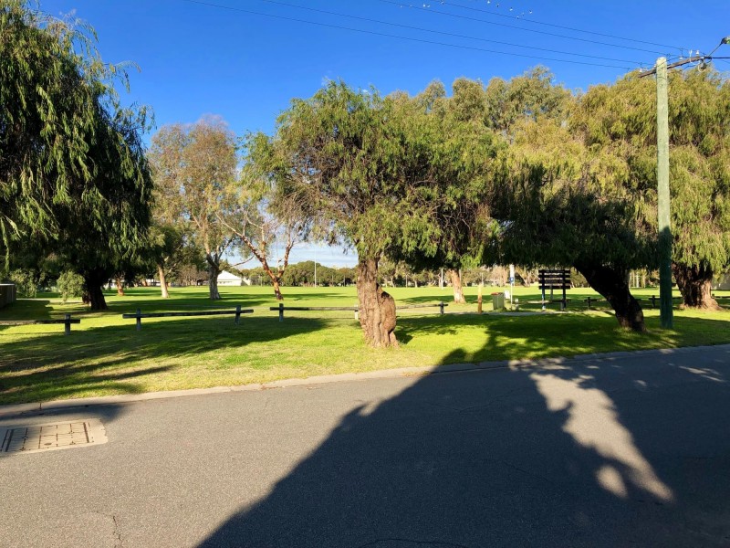 3 Crater Place, Rockingham WA 6168
